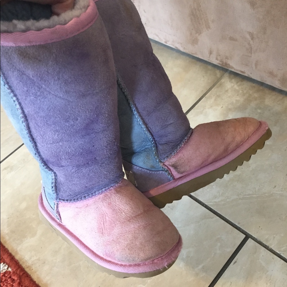 UGG Girl’s tall color block boots